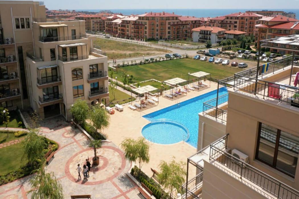 Patrick'S Apartments - Sorrento Sole Mare, Sveti Vlas Exteriér fotografie